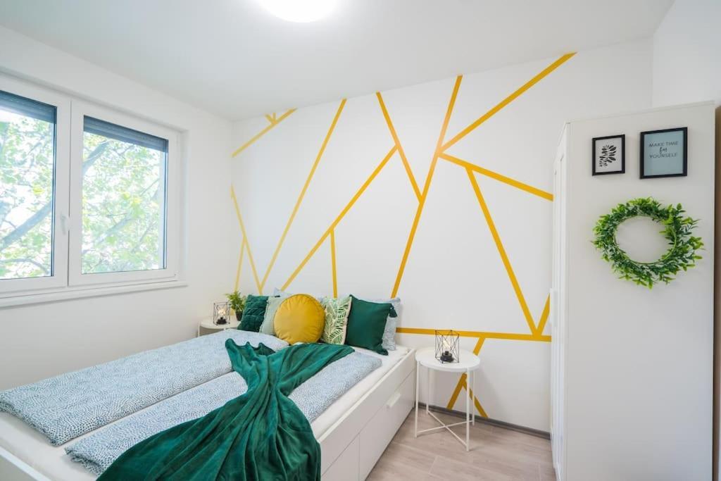 Jungle Apartment Siófok Exteriör bild