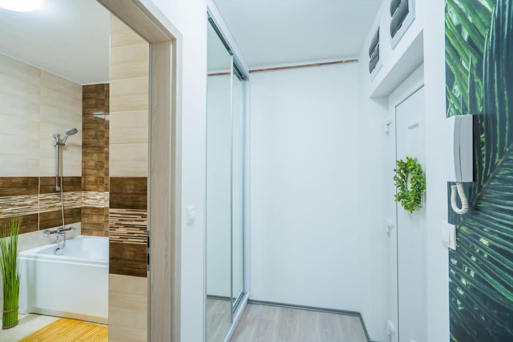 Jungle Apartment Siófok Exteriör bild