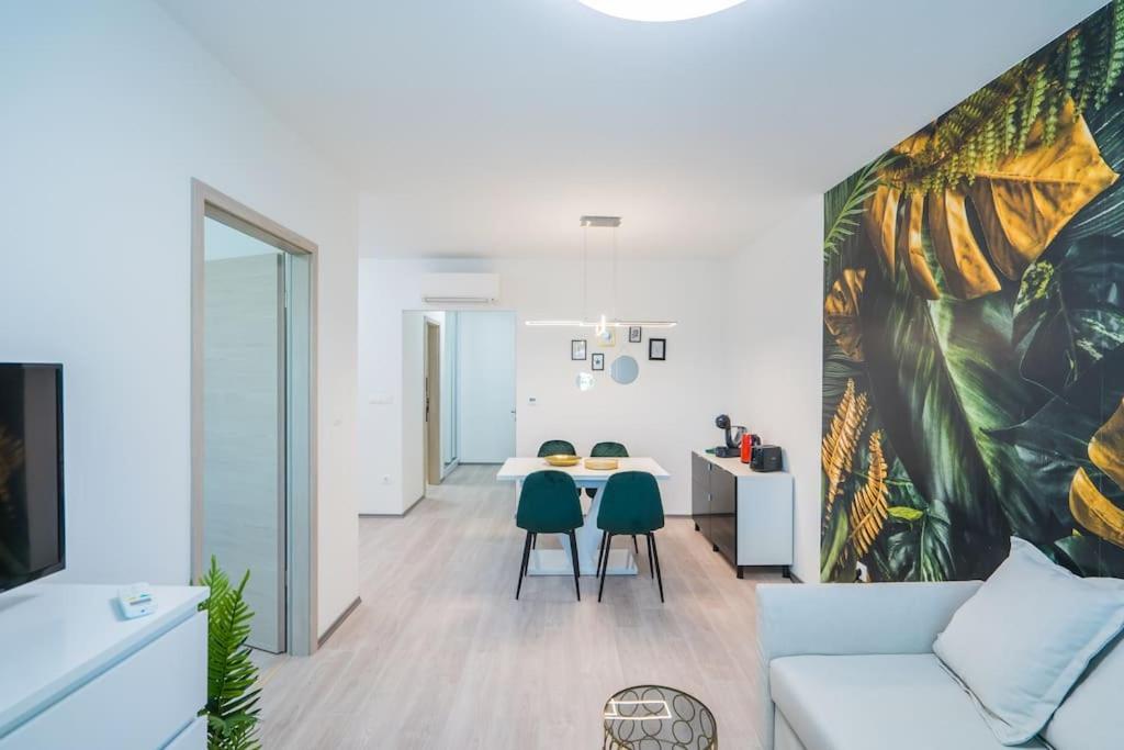 Jungle Apartment Siófok Exteriör bild